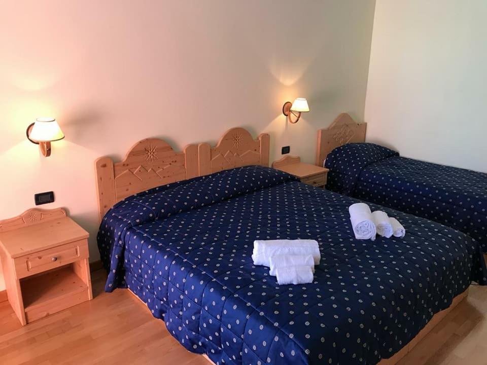 Hotel Sole Del Baldo ブレントーニコ エクステリア 写真