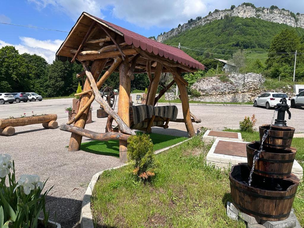 Hotel Sole Del Baldo ブレントーニコ エクステリア 写真