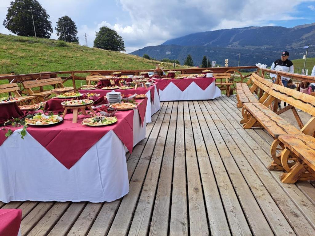 Hotel Sole Del Baldo ブレントーニコ エクステリア 写真